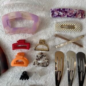 Massive Lot of Hair Clips, Claws, Scrunchies and Headbands